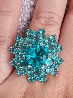 Gorgeous created teal topaz silver filled ring size 7