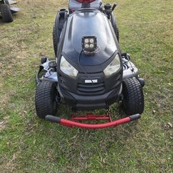 Big Craftsman Tractor 
