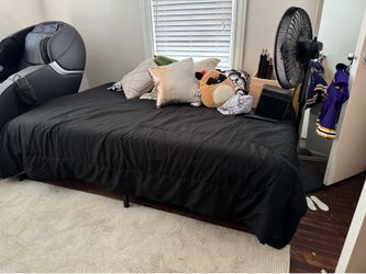 Full size bed with mattress