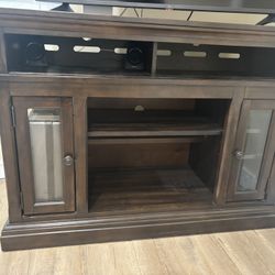 Tv Stand In Great Condition