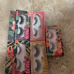 Lashes