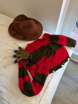 Freddy Krueger Costume small