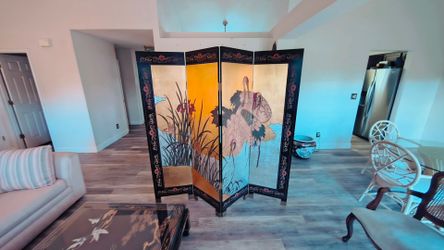 Room divider