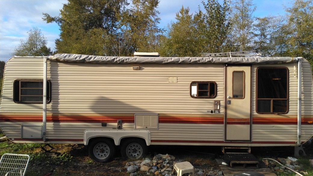 1985 Travel Trailer By Kit 28ft
