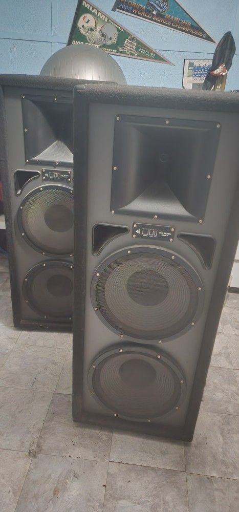 Welton Pro Studio Speakers