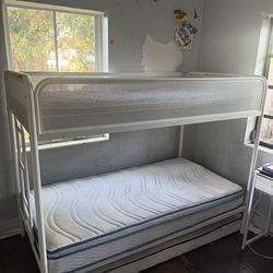 Bunk bed