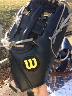 Girls softball glove
