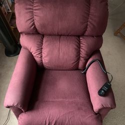 La-Z-Boy Pinnacle Platinum Sangria Power Lift Recliner 
