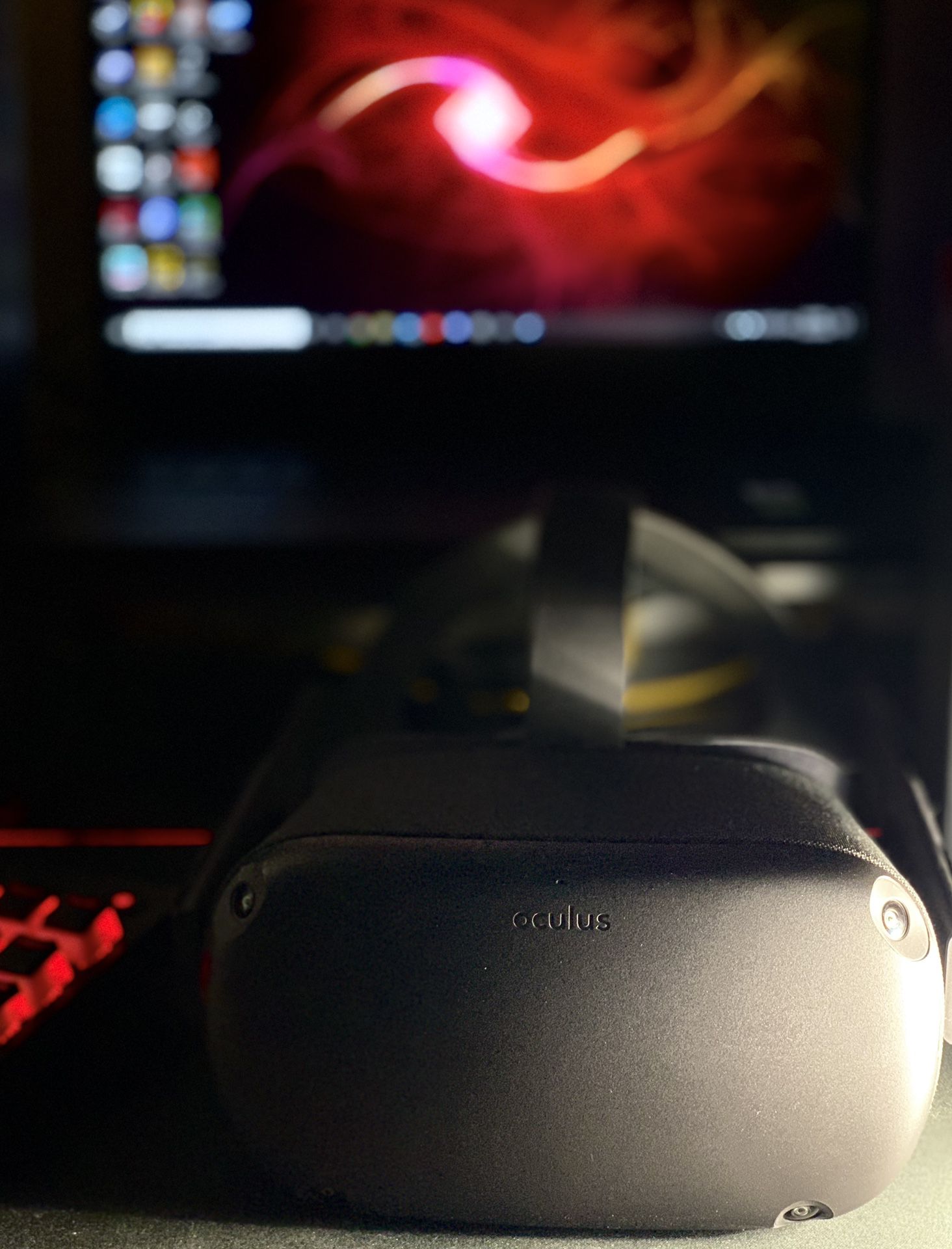 Oculus Quest 1- 64 GB/ Lightly Used