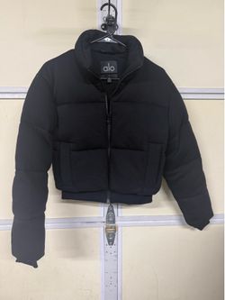 Alo puffer jacket Size Small