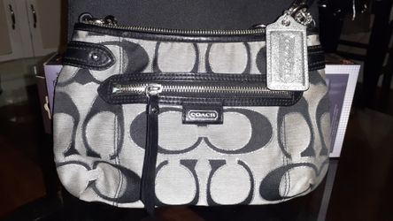 Crossbody (coach)