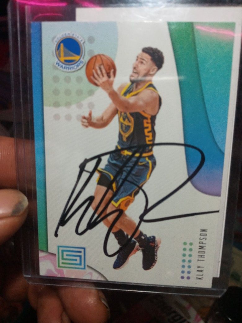 CERT.  OF AUTHENTICITY COMES WITH KLAY THOMPSON SIGNED AUTO