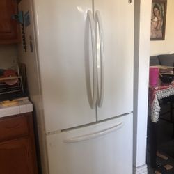 Whirlpool Refrigerator 