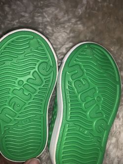 Toddler Native Shioes. Size C4. Brand new.