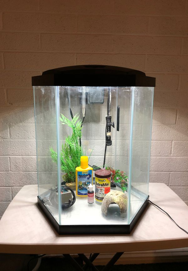 Hexagonal fish tank for Sale in Phoenix, AZ OfferUp