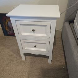 Nightstand 