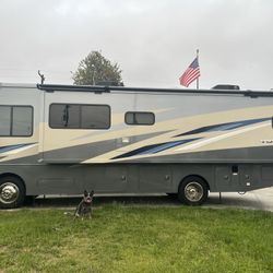 2021 Winnebago Vista 29V Motorhome
