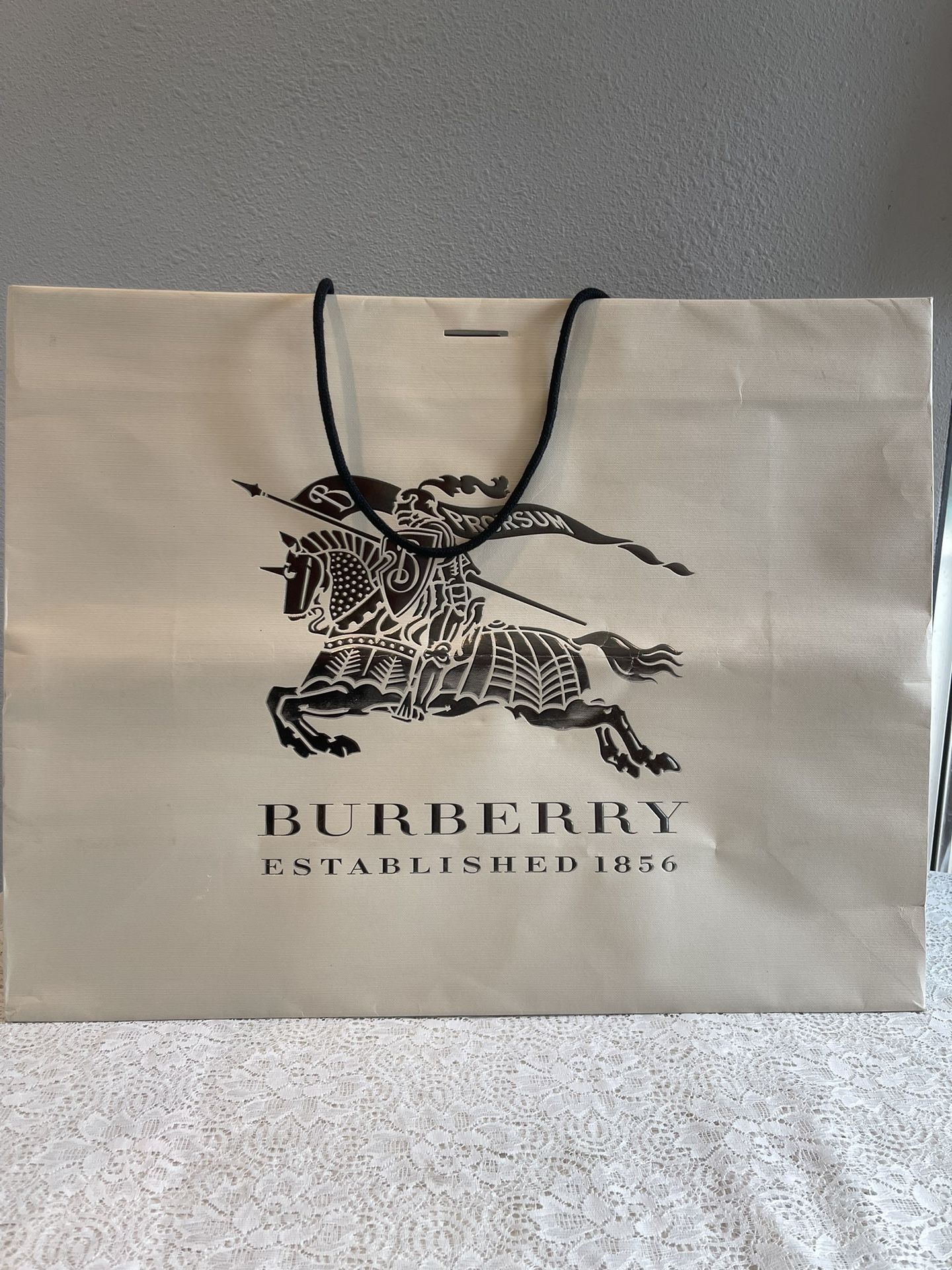 Burberry Shopping Bag