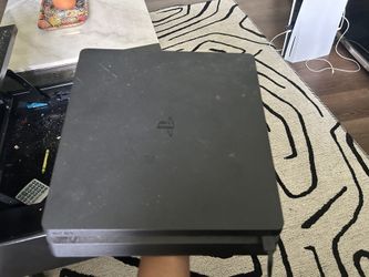 Play Station 4