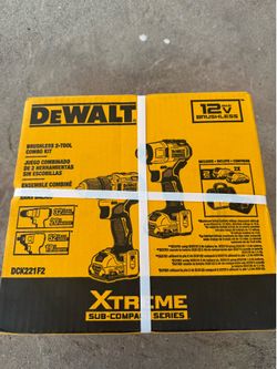 DEWALT XTREME 2-Tool 12V MAX XR Brushless Drill/Impact Driver with Bag (2-Batteries and Charger Included)