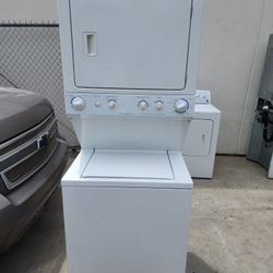 FRIGIDAIRE STACKABLE GAS