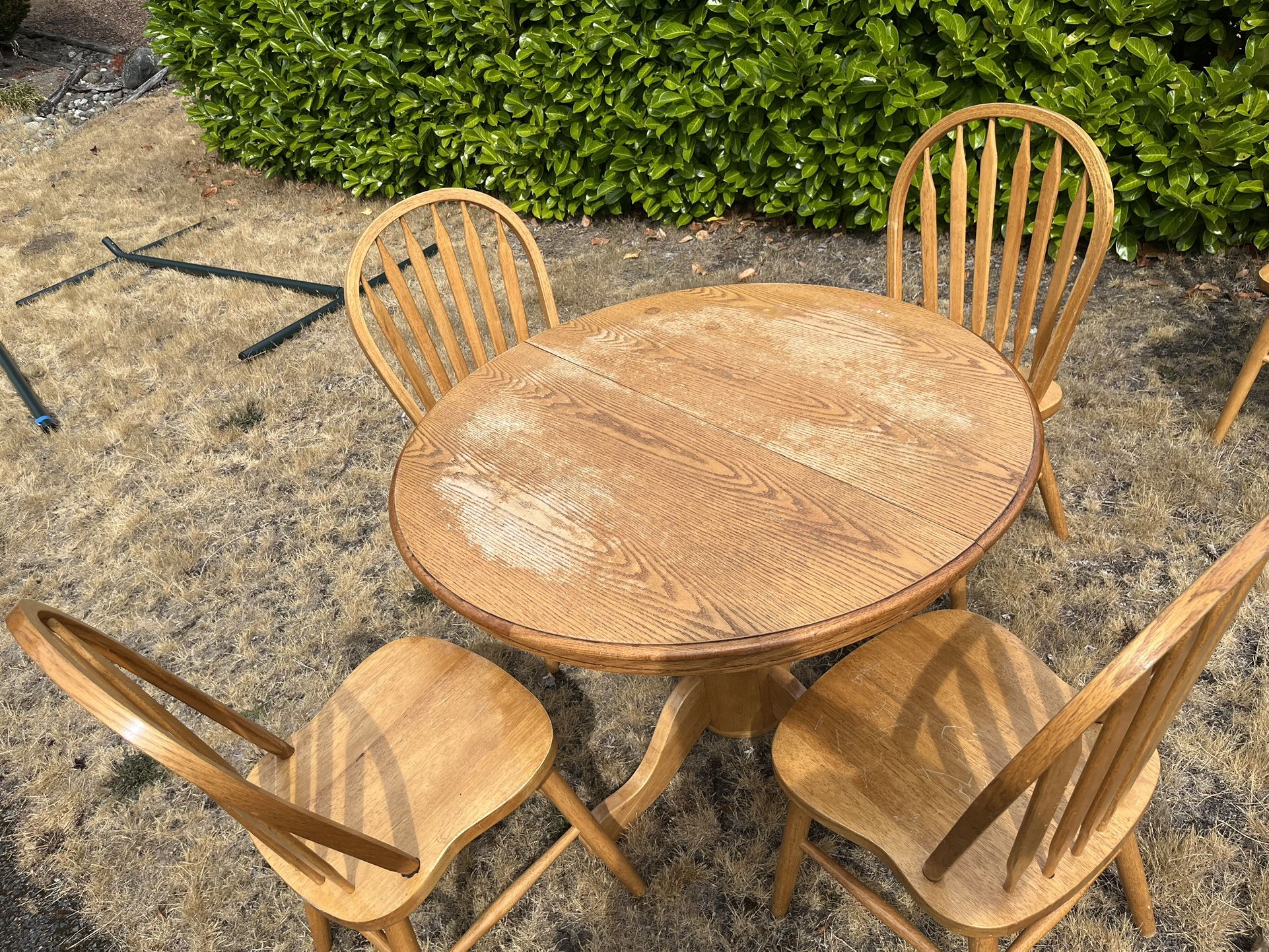 Wooden Table With Leaf And 6 Chairs