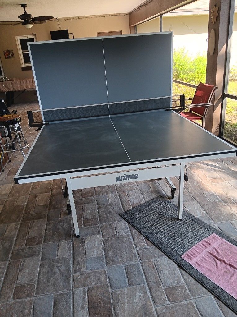 New Ping Pong Table 