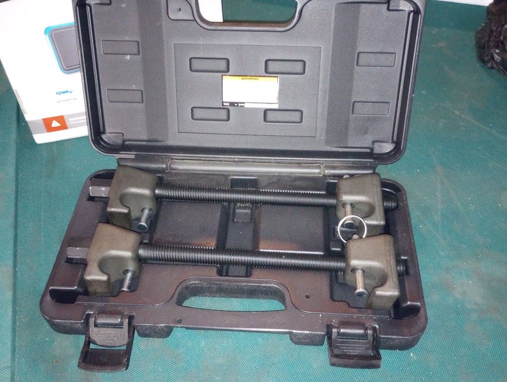 Strut Spring Compressor Set