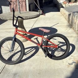 Vendo Vicicleta En Buen Estado 