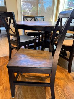 Pier 1 Imports dining set