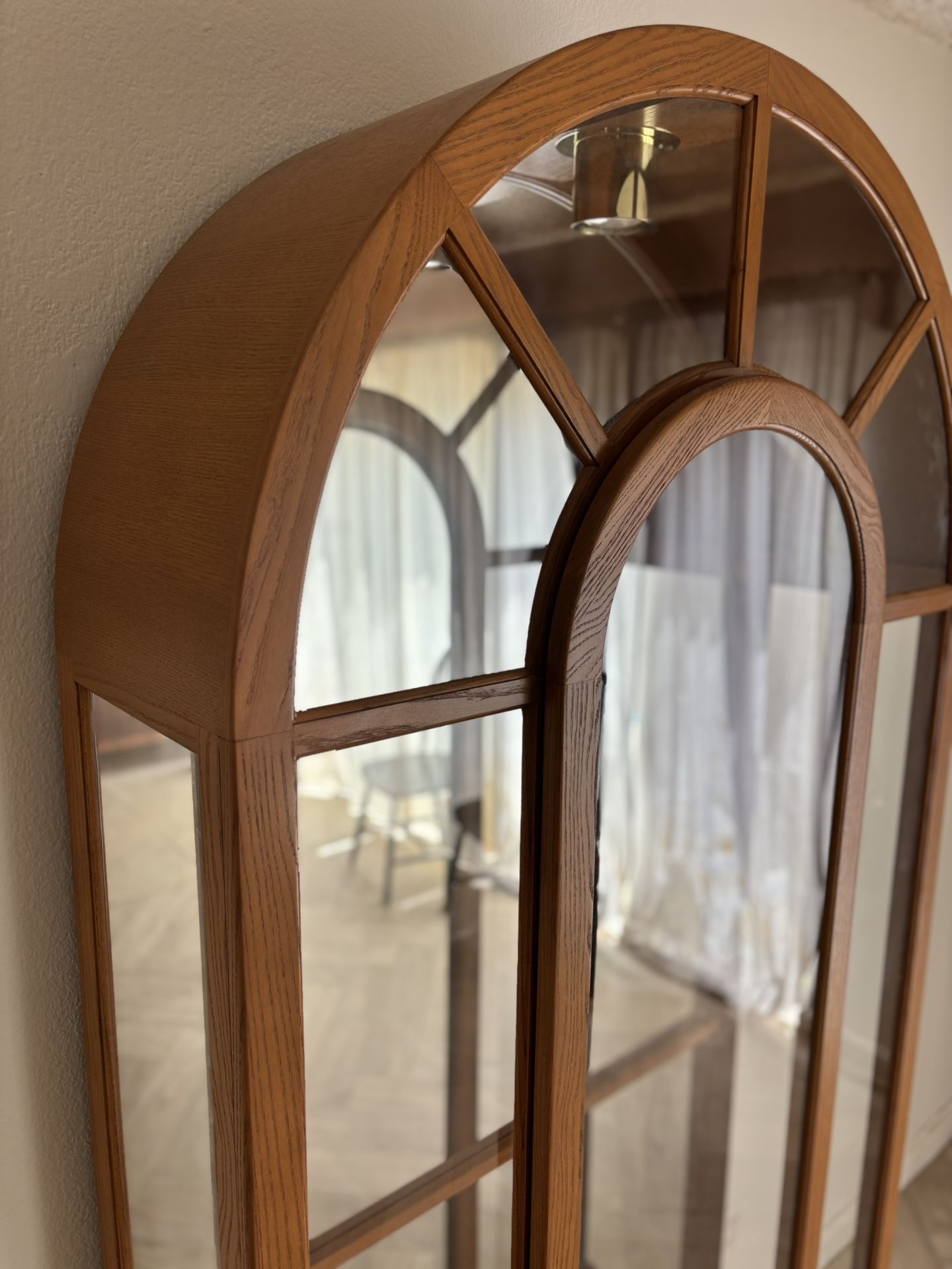 Arched China Cabinet/Solid Wood/Bookshelf/Decor Shelf/Side Table