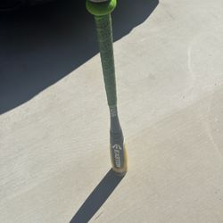 30 Easton Hybrid Baseball Bat