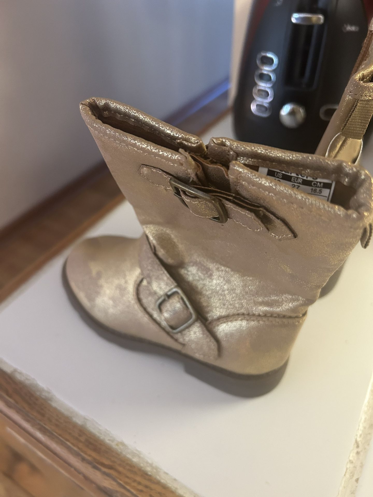 Children Leather Boots Size 9 Carter New