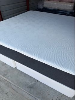 King Mattress And Box Springs