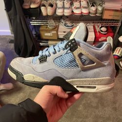 Jordan 4 Unc