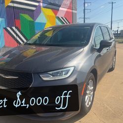 $1,500 Chrysler-Pasifica Minivan