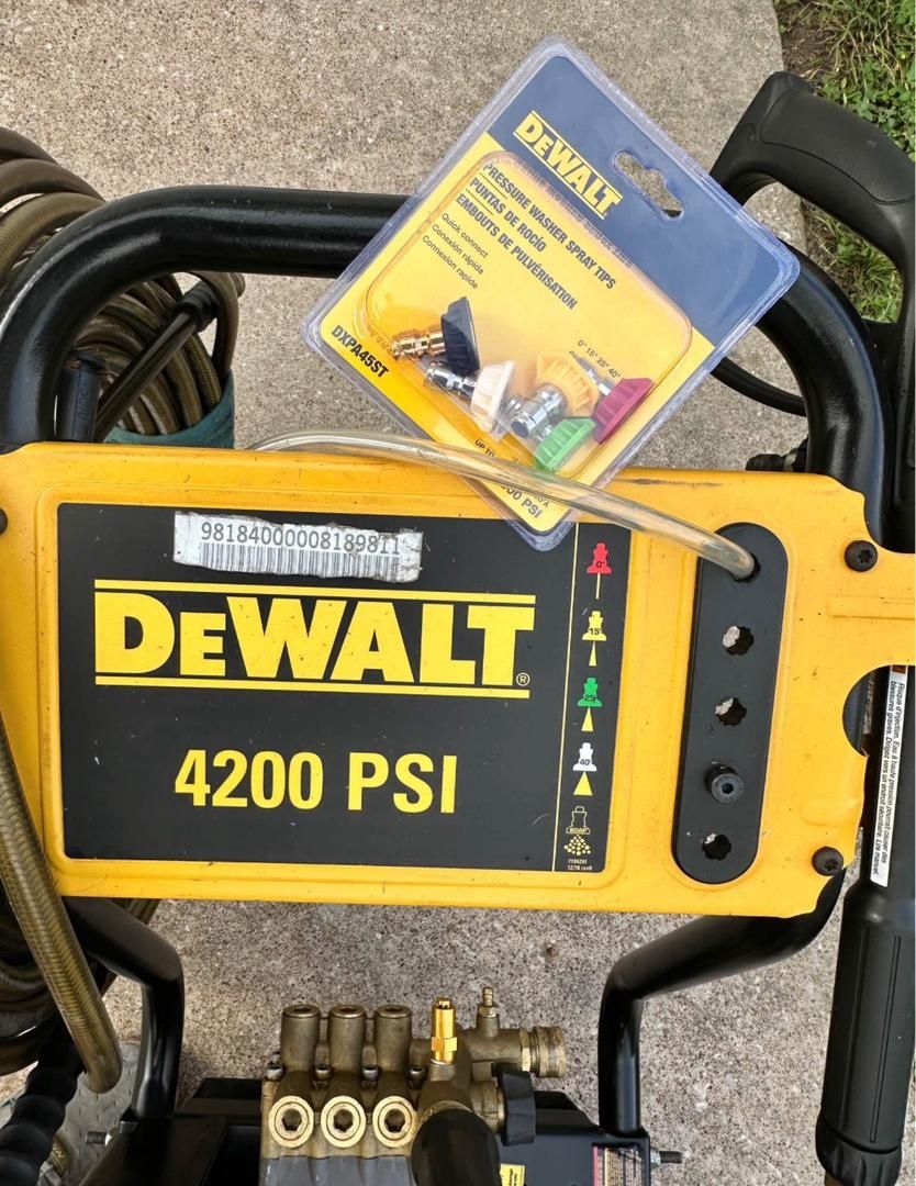 DeWALT Pressure Washer