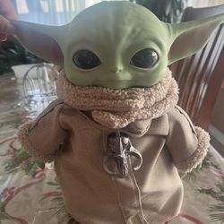 Star Wars The Mandalorian 11-inch Grogu Plush 