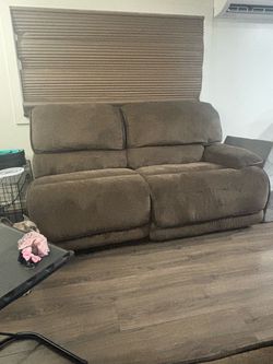Recliner couch 3 seater