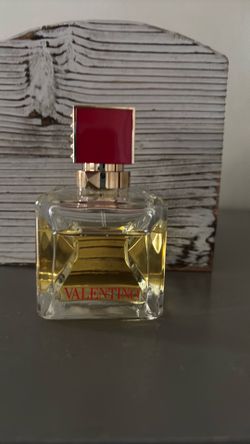 Valentino perfume