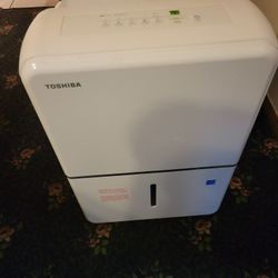 Dehumidifier 