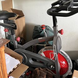 Sunny Health & Fitness Belt Drive Cycle Bike $100