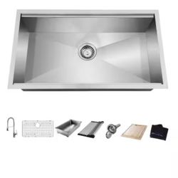 Glacier Bay Zero Radius 32 in. Undermount Single Bowl 18 Gauge Stainless Steel Workstation Kitchen Sink with Spring Neck Faucet