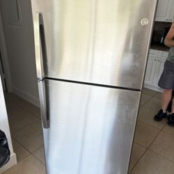 GE Fridge 30 Inch . Price Including Delivery 