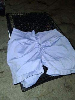 Shorts light purple