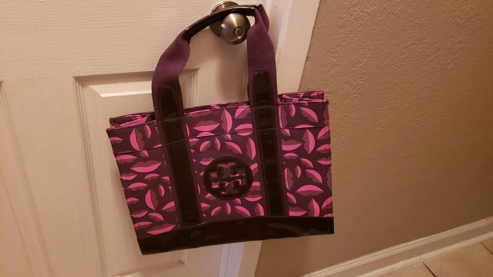 **TORY BURCH BAG**