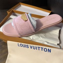 Louis Vuitton Slides 