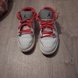 Nike Air Jordan's 1 LOW RETRO