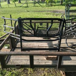 Cattleman's Grill Guards For 250 FORD & DODGE