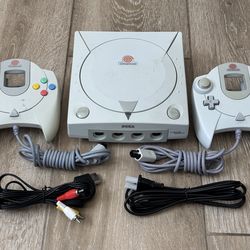 Sega Dreamcast Console - with 2 controllers and all cables